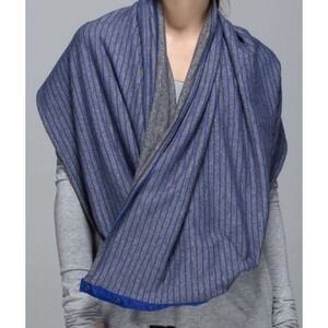 Lululemon Vinyasa Scarf Parallel Stripe Pigment Blue Heathered Black Infinity OS